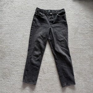 BDG Women's Straight Leg Jeans in Charcoal